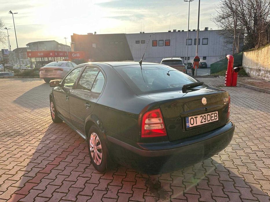 SKODA Octavia 2005 — imagine 3