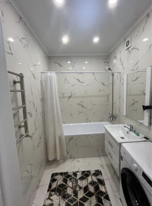 Жк Төле би, Хан-Шатыр