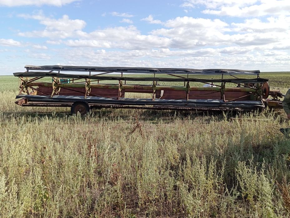 Продается жатка ..