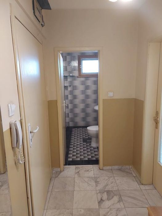 Дава се под наем Офис в София, Оборище - 146 кв.м за 996.03 € - Снимка #8