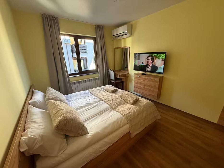 Тристаен апартамент под наем на 100 метра от ски лифта в Банско