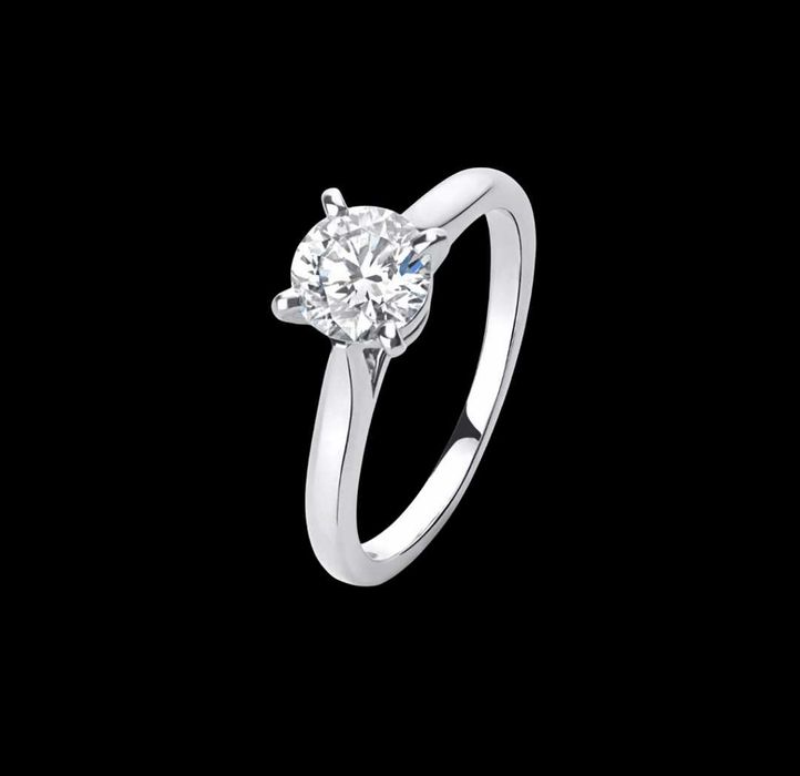 Кольцо Cartier с бриллиантом 1,23ct