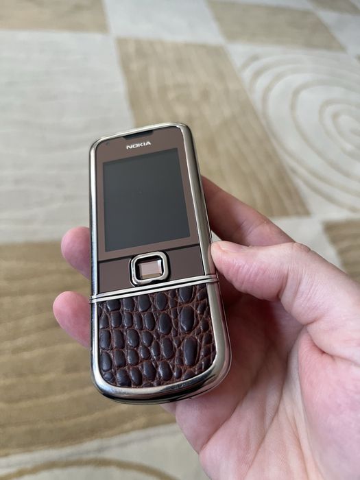 Nokia 8800 Sapphire Arte