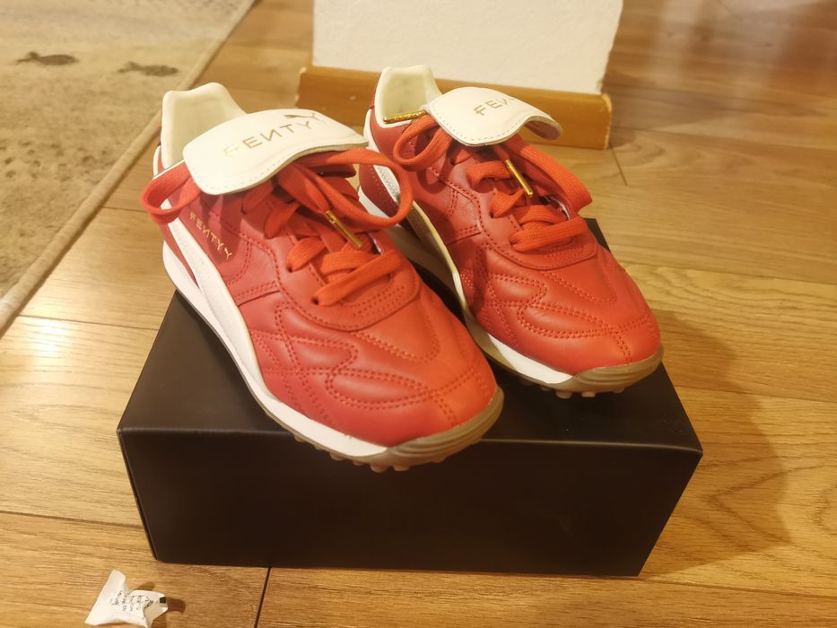 Adidași puma mărimea 34