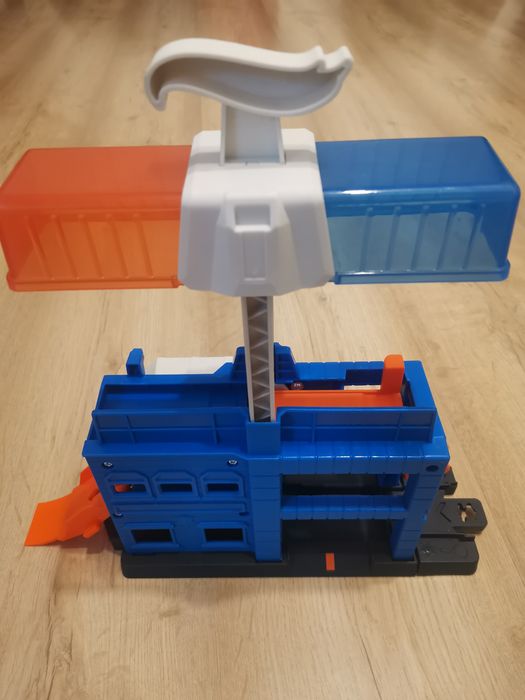 Pista Hotwheels Turnul Politiei Jhl74