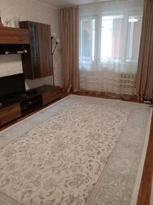 Продам 2-х комнт квартиру в центре