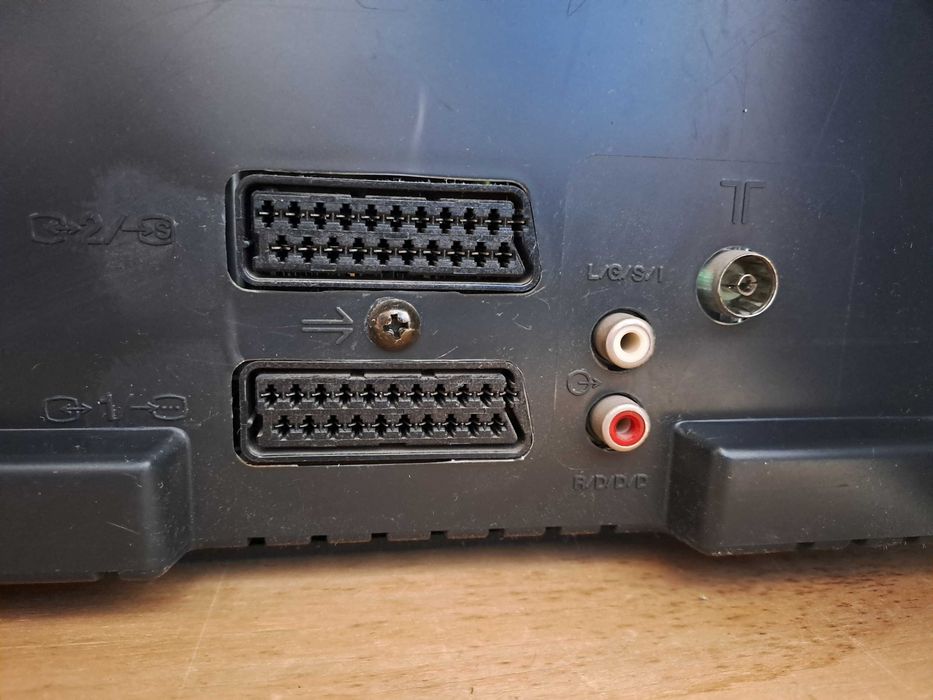 Televizor premium CRT Sony Trinitron KV-29X5K (Sasiu FE-1) , Ideal Gaming Retro / RGB SCART & Pasionati VHS, stare impecabil+telecomanda originala