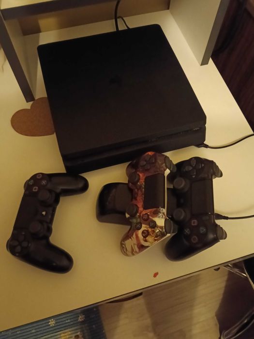 PS4 pro de vânzare