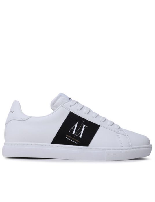 Ranglari nor erkaklar uchun oyoq kiyim