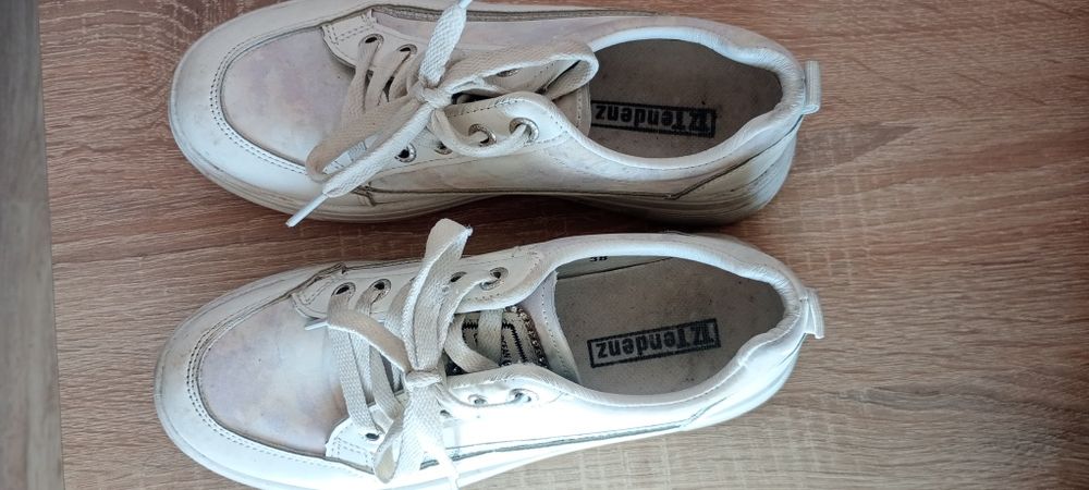 Кожени кецове на платформа на Тенденз номер 38