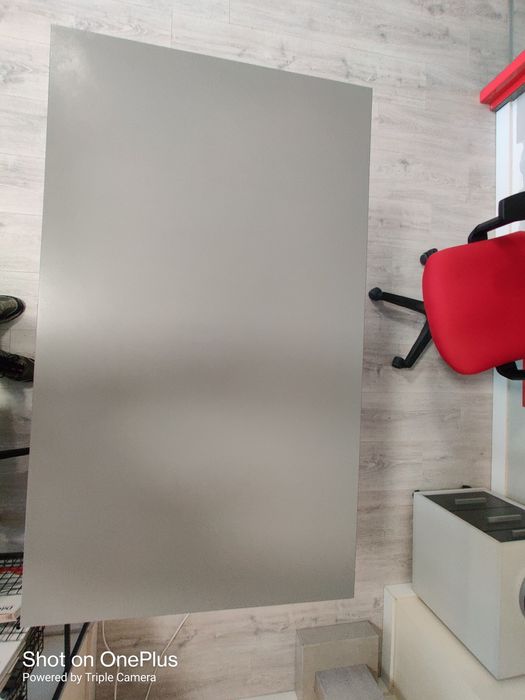 Standing desk/ birou reglabil pe înălțime