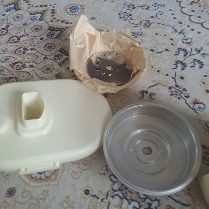 Продам  соковыжималку