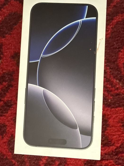 продам iPhone 16 pro max