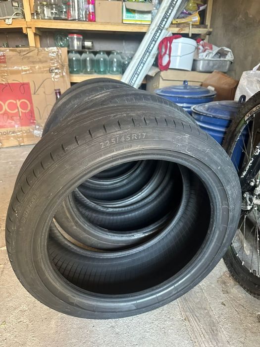 Продам колеса DUNLOP