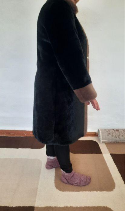 Продаю эко шубу 56 р.