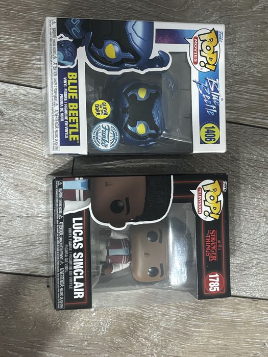 Funko pop:1406,1785