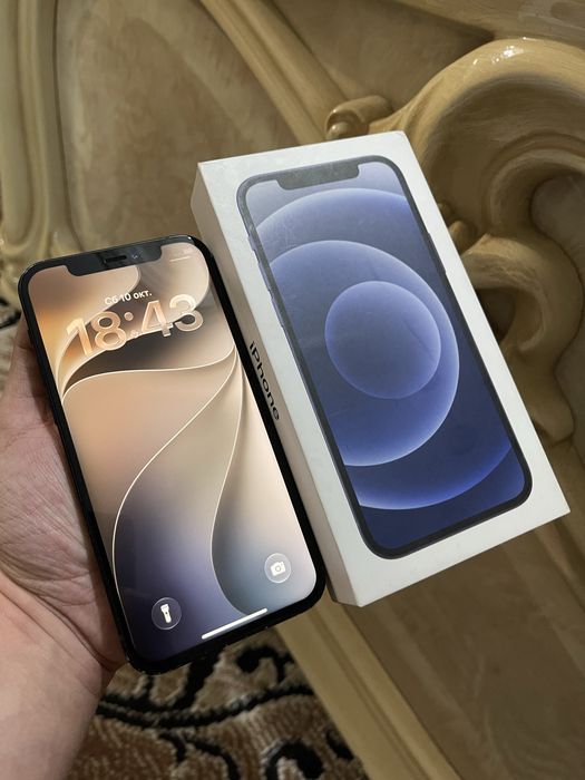 В продаже Айфон 12/128Gb