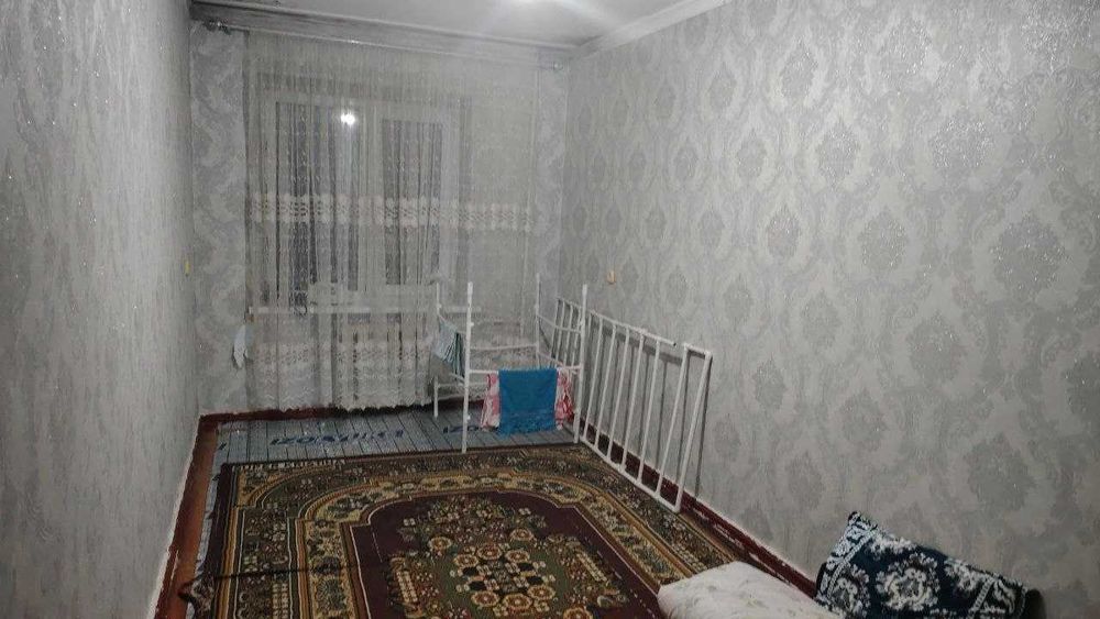 Продам квартиру 3/3/4 в г. Чирчик