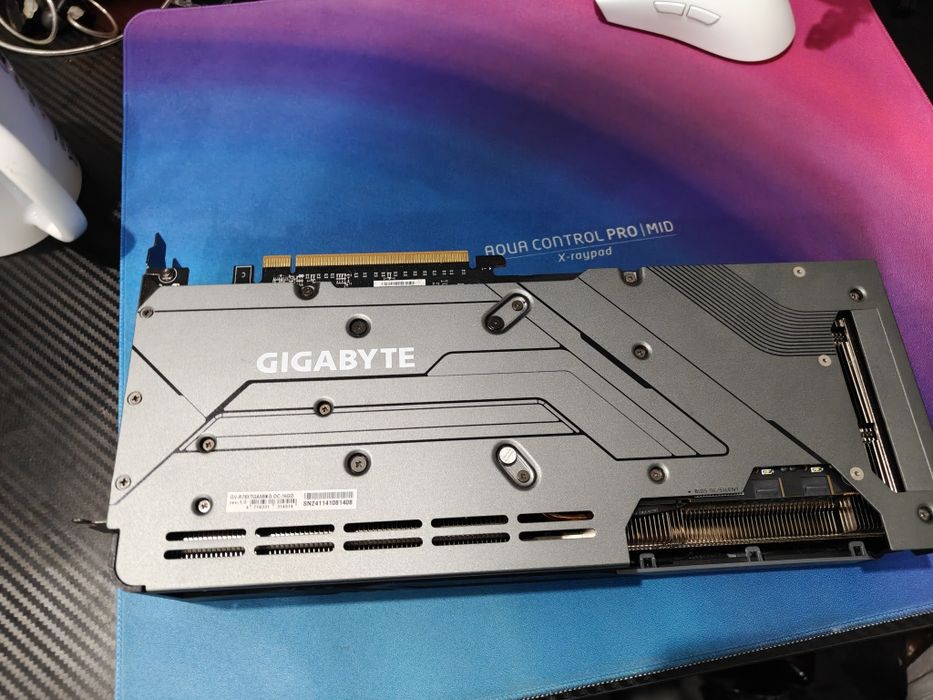 gigabyte rx 7800 xt gaming oc