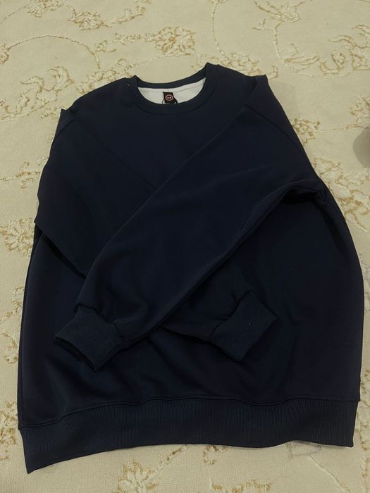 Продам женский толстовка