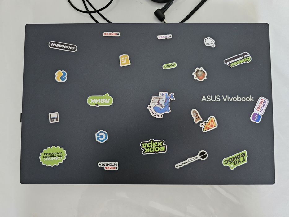Продается ноутбук Asus Vivobook
