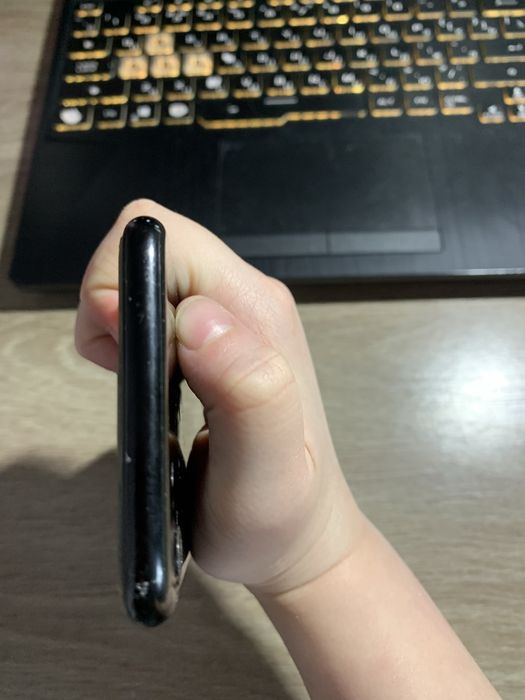 Обменяю iPhone 7 32gb страна производств рф