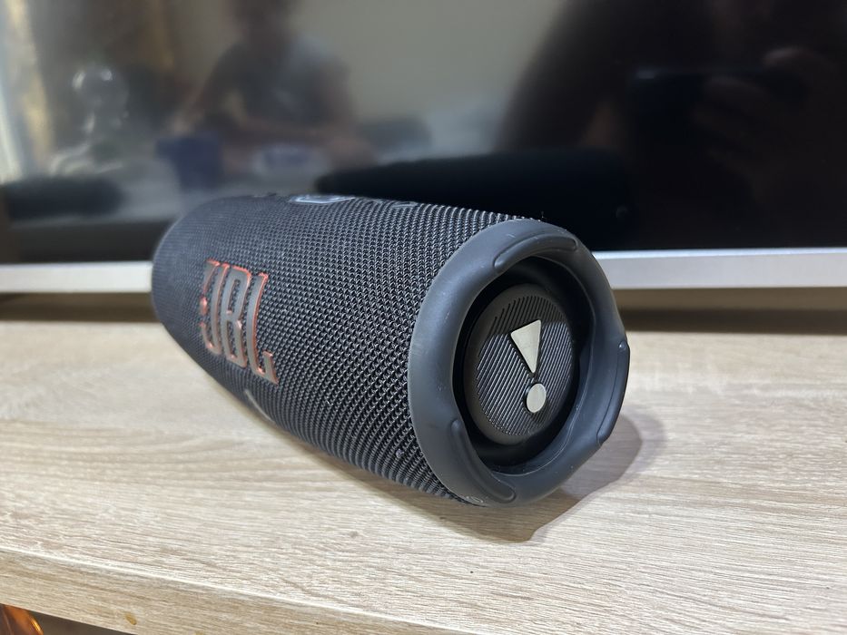 JBL Charge 5 – Negru | Stare foarte bună