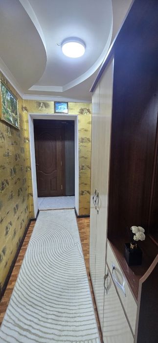 Продам чиланзар 26.  Двух комнатная.  Балкон 2*6