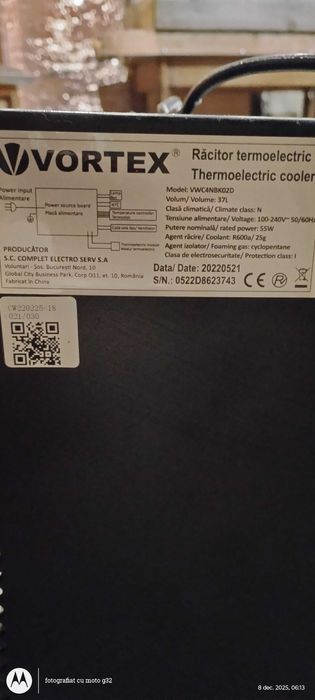 Răcitor sticle vin.