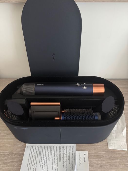 Dyson Airwrap complete long Multistyler HS05