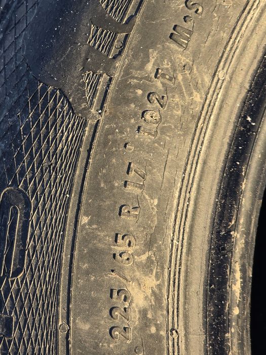 Шина 225×65×17 один балон