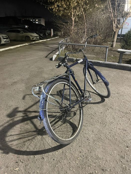 Продам велосипед в среднем состояние