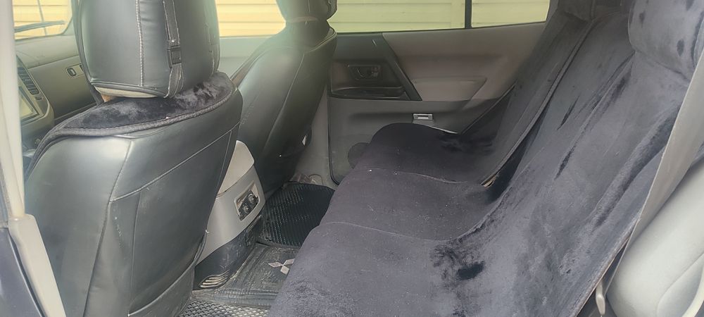 Продам Mitsubishi Pajero 3