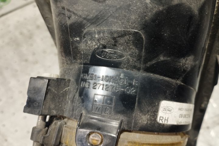 Proiector stanga 6M21-15K201-B Ford Galaxy a 2-a generatie