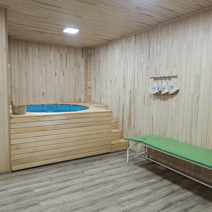 Парение с вениками и Массаж