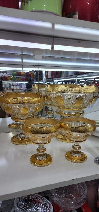 Dubayskiy  bor bagema bor hamasi har hil narh .