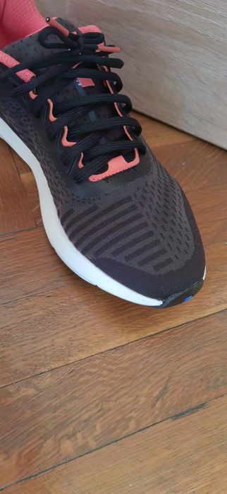 Маратонки нови дамски