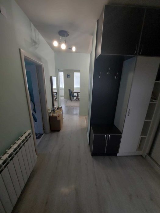 Етаж от къща, кв. Вароша