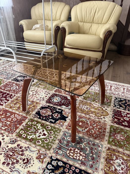 Журнальный столик