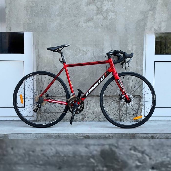 Гонщик шоссейний велосипед 28