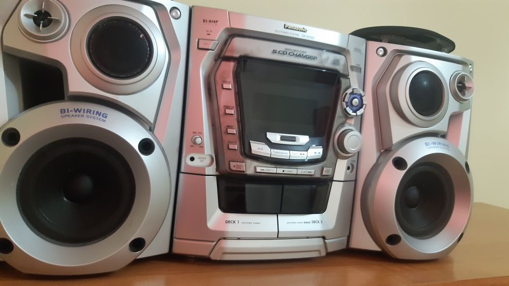 Музыкальный  центр  Panasonic