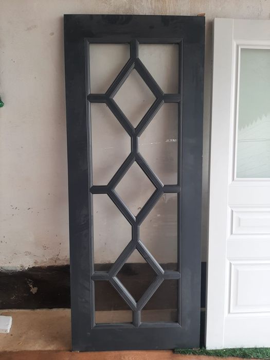 Продаётся межкомнатный двери