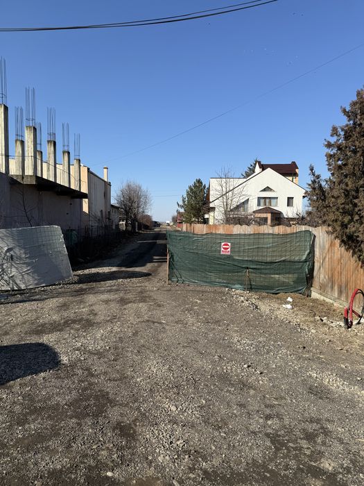 Vand parcele teren intravilan