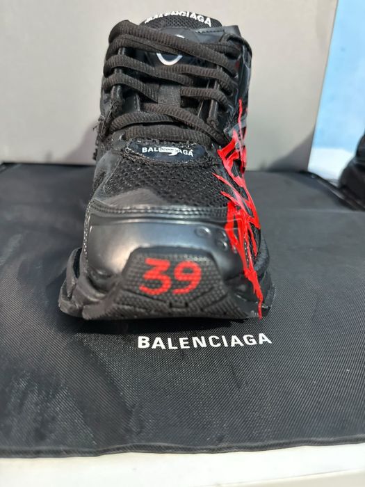 Balenciaga Runner Graffiti