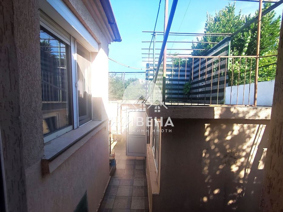 Продава се Къща в Варна, Автогара - 100 кв.м за 1450 €/кв.м - Снимка #7