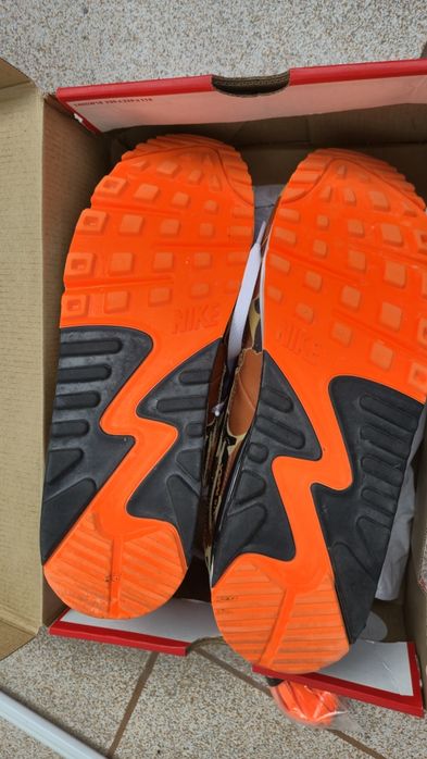 Продавам мъжки маратонки Nike Air Max 90 SP