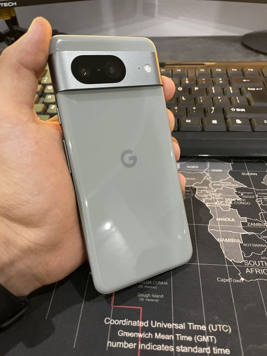 Google Pixel 8 USA Gray