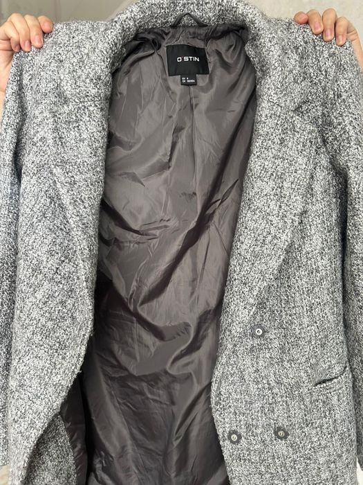 Продам польто Ostin