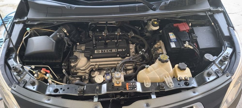 Chevrolet Cobalt 2020 — 3