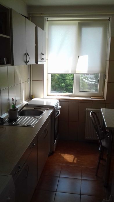 Apartament 2 camere de inchiriat Craiovei Pitesti, loc de parcare